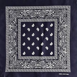 دستمال سر و گردن مدل triangle کد 8262