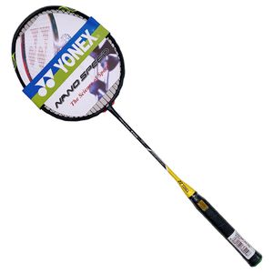 راکت بدمینتون یونکس مدل voltric dg 35bs