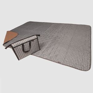 زیرانداز شش متری هومتکس طرح ru کد 224