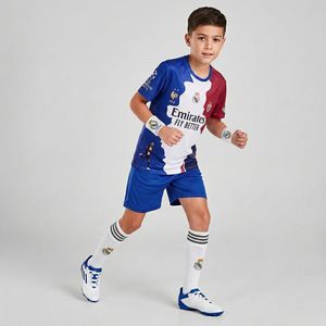 ست 5 تکه لباس ورزشی پسرانه مدل منتخب امباپه طرح 2026
