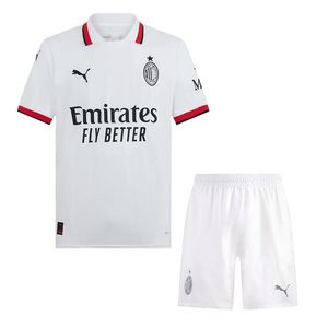 ست تی شرت و شلوارک ورزشی مردانه مدل میلان away 2025