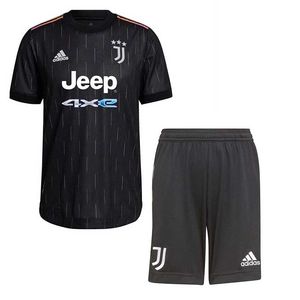 ست تی شرت و شلوارک ورزشی مردانه مدل یوونتوس away 2022