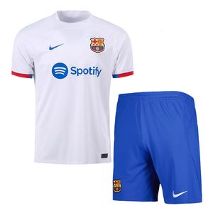 ست تیشرت و شلوارک ورزشی مردانه مدل بارسلونا کد away 2024