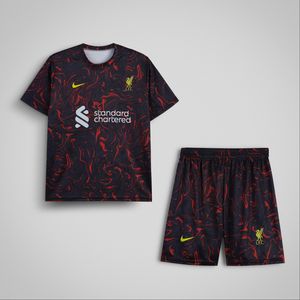 ست تی‌شرت و شلوارک ورزشی پسرانه مدل    lfc_flame24