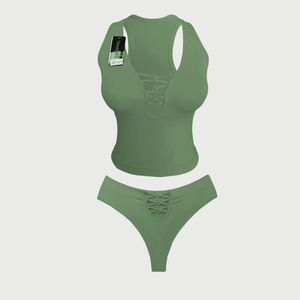 ست نیم تنه و شورت ورزشی زنانه مدل k132 کد sa