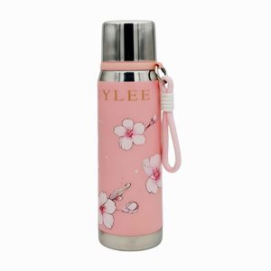 فلاسک مدل uylee طرح شکوفه گیلاس گنجایش 0.7 لیتر