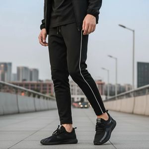 کفش تمرین مردانه مدل gr alt