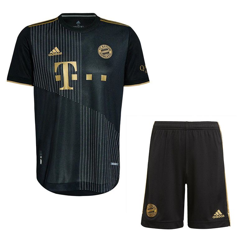 ست تی شرت و شلوارک ورزشی مردانه مدل بایرن مونیخ away2022