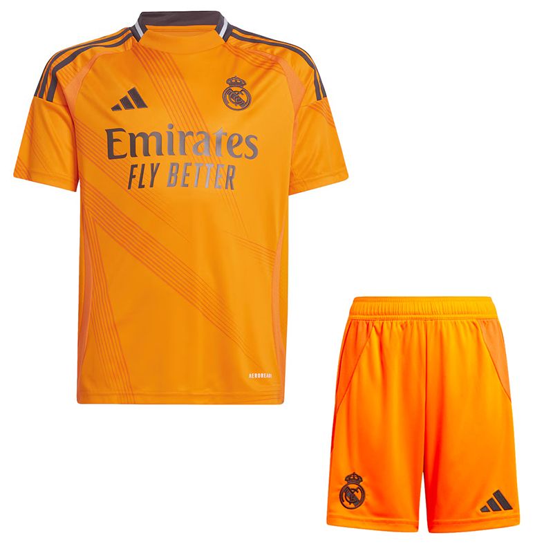 ست تی شرت و شلوارک ورزشی مردانه مدل رئال مادرید away 2025
