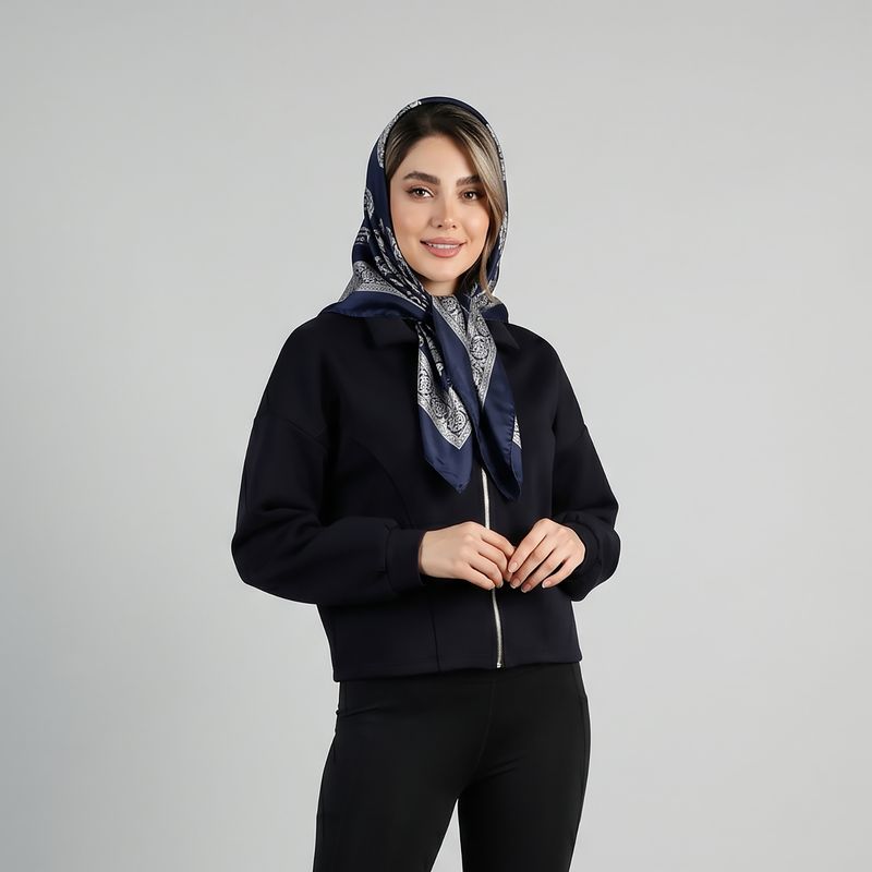 سویشرت ورزشی زنانه ال سی وایکیکی مدل s684053z8